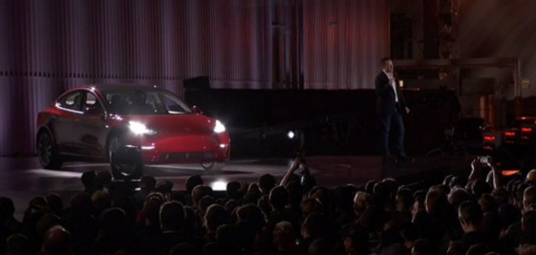 特斯拉model3电池续航多少公里 特斯拉model3电池怎么样？