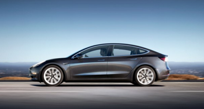 特斯拉model3将推更强性能版 将在18年亮相