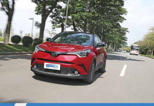 丰田C-HR2.0L评测 C-HR2.0L动力怎么样？