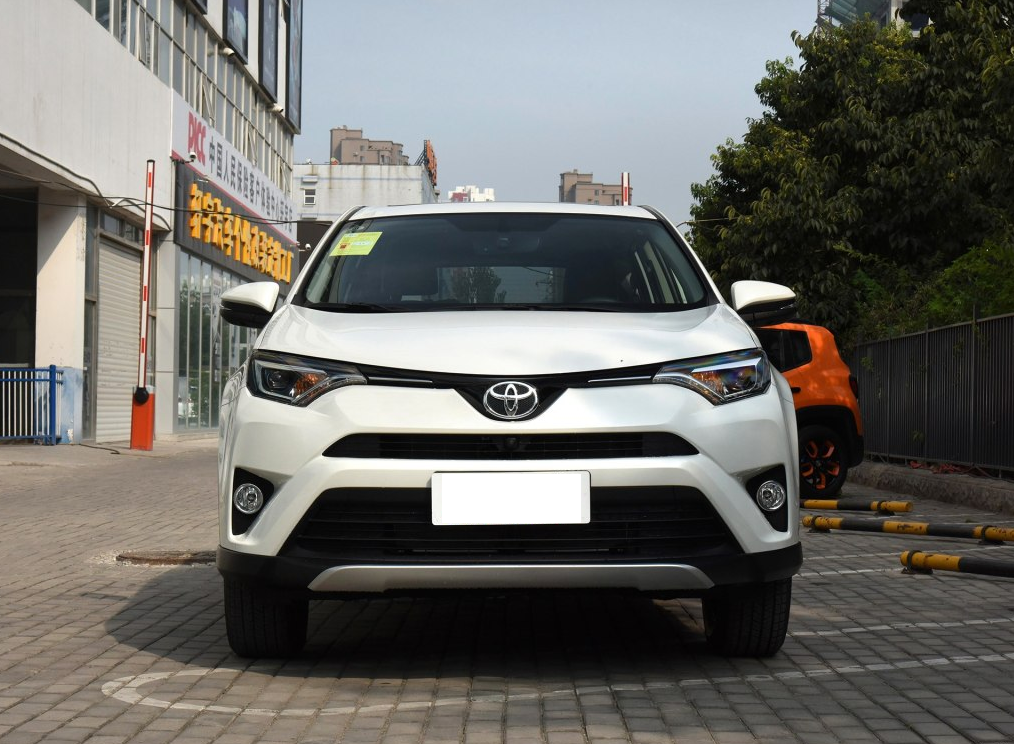 丰田RAV4外观图片