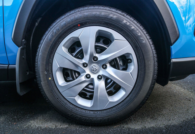 2020款丰田RAV4轮胎型号尺寸