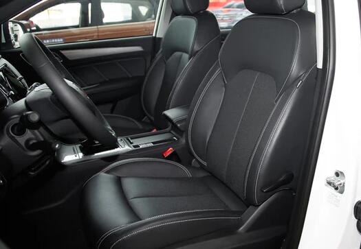 荣威RX5铂金版座椅怎么样？有什么不同？