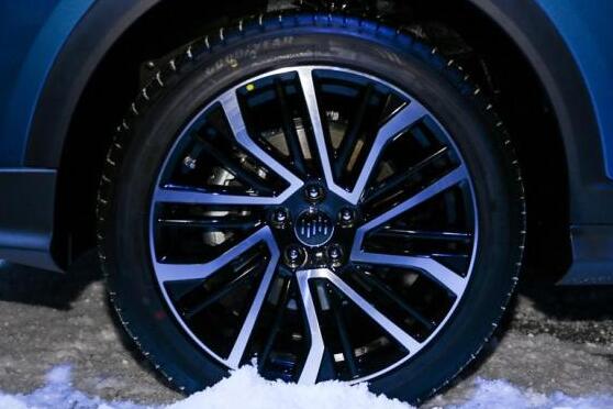 威马EX5Pro车轮轮胎尺寸规格介绍