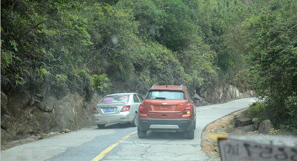 汽车山路如何安全超车？山路汽车超车技巧介绍