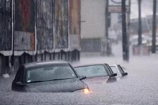 电动汽车能在雨天开吗？雨天开电动汽车须知