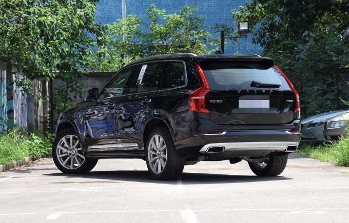 沃尔沃XC90混动版车身尺寸 沃尔沃XC90混动版长宽高多少？