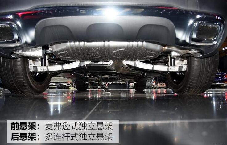 2020奔驰GLA200发动机怎么样？gla200发动机几缸的