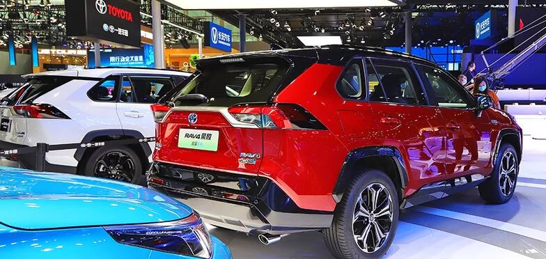 RAV4荣放双擎E+底盘怎么样？